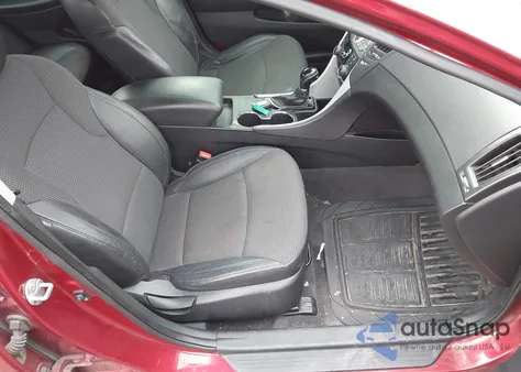 2011 Hyundai Sonata Se 2.0T z USA, uszkodzony, nr VIN 5NPEC4AB3BH316163